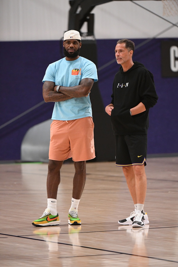 发布会不聊战术聊电影？新老板上任后佩林卡和雷迪克面临下课风险